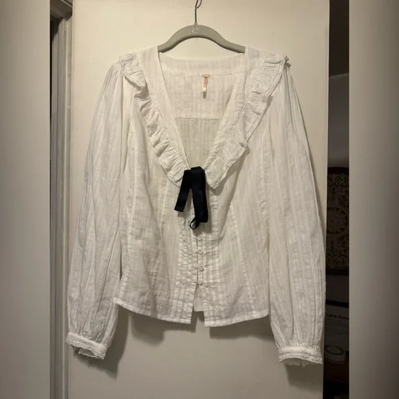Free People Bow Babe Blouse NWOT - Picture 5 of 8